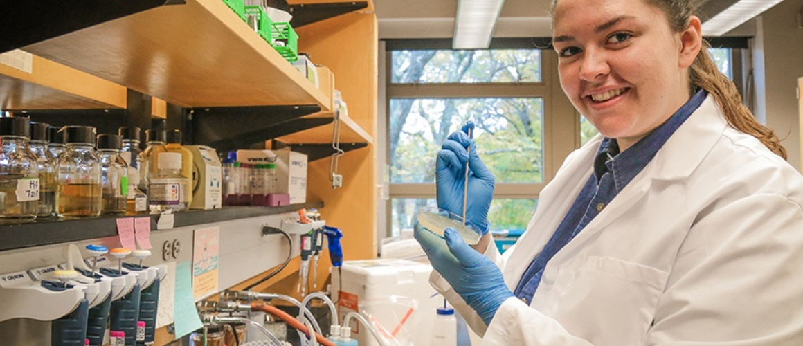Megan Littlehale ’19 inside the Camp lab, Carr Laboratory