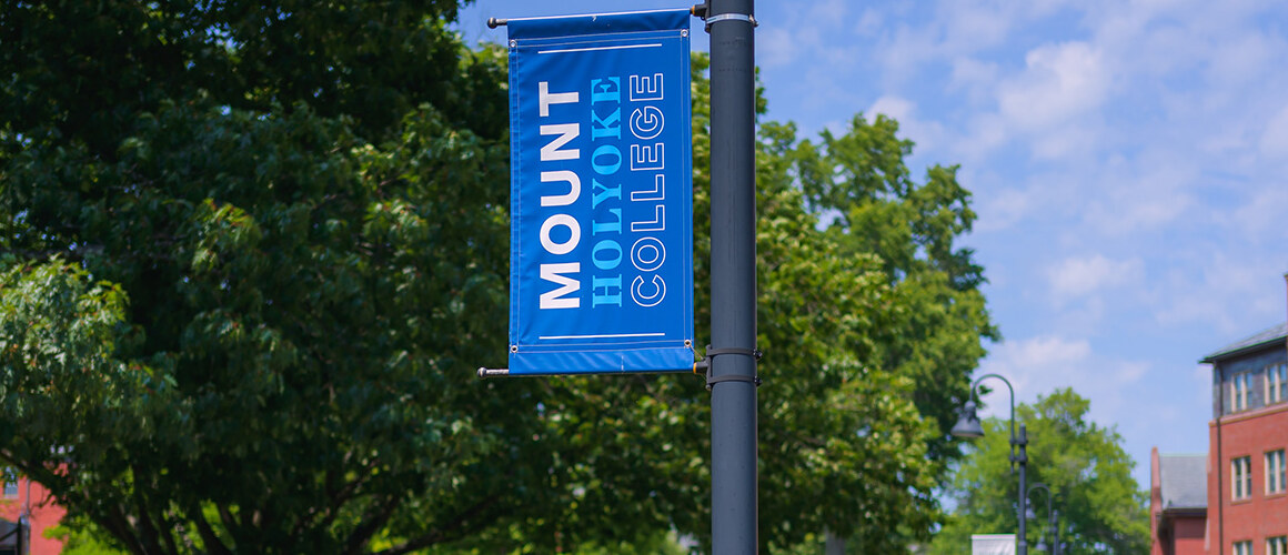 Mount Holyoke banner on the flag post. Photo by Max Wilhelm.