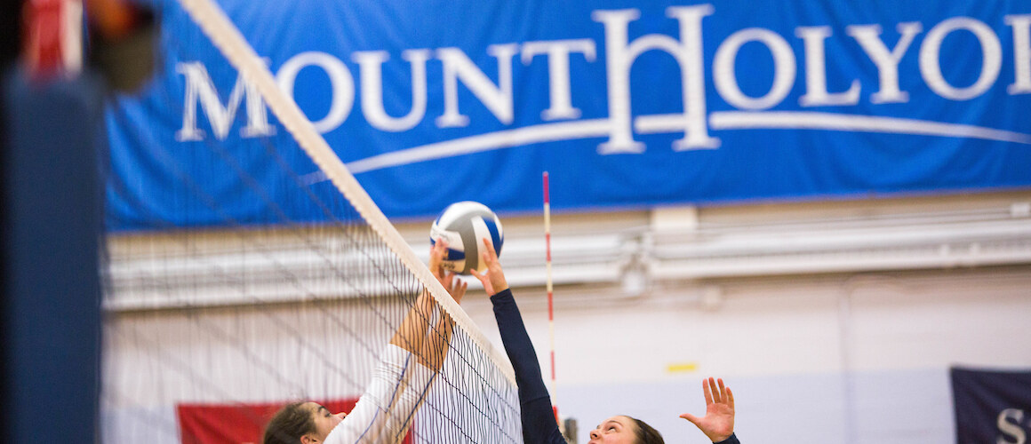 Mount Holyoke volleyball