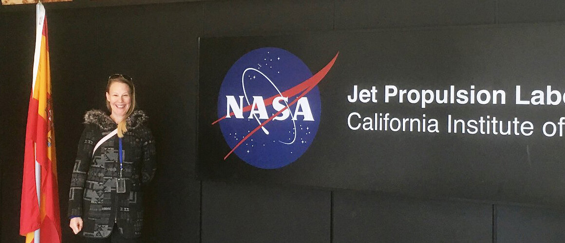 Sara Schnadt ’92 is an artist and software systems architect for NASA.