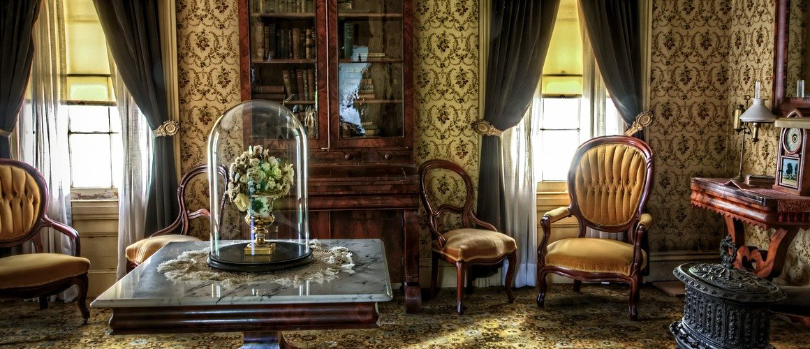 A vintage living room