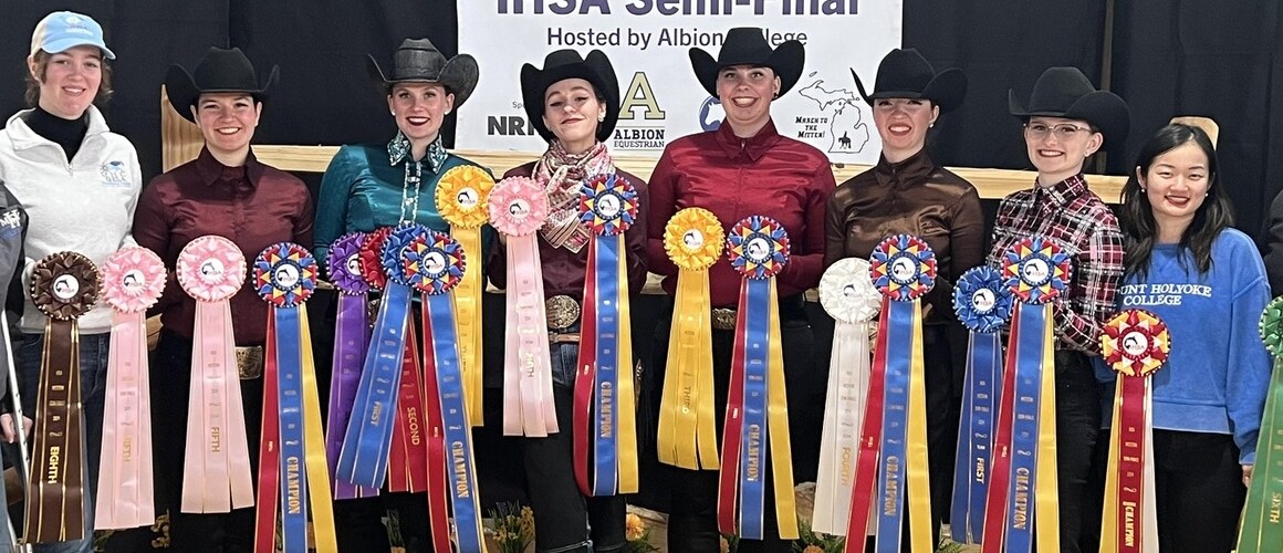 The Mount Holyoke College Western riding team at the semifinals.